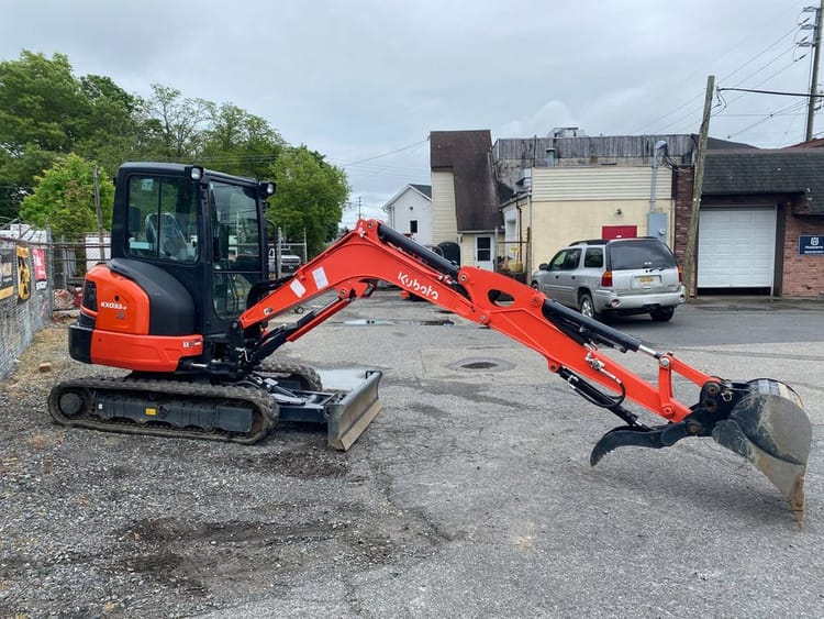 2023 KUBOTA KX033-4